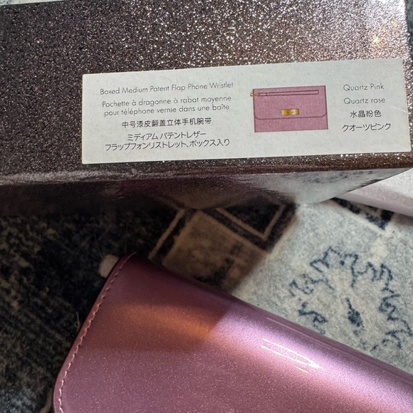 Kate Spade Pink Wallet with Elegant Gold Hardware NIB - Picture 9 of 11